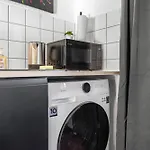 Apartment Premium - 12 People - Fully Equipped - 2 Min Station *