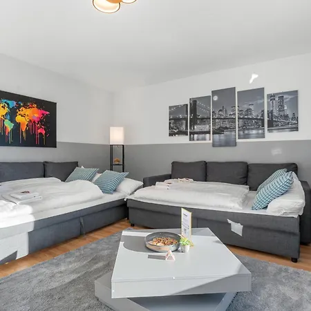 Daire Premium - 12 People - Fully Equipped - 2 Min Station Duisburg