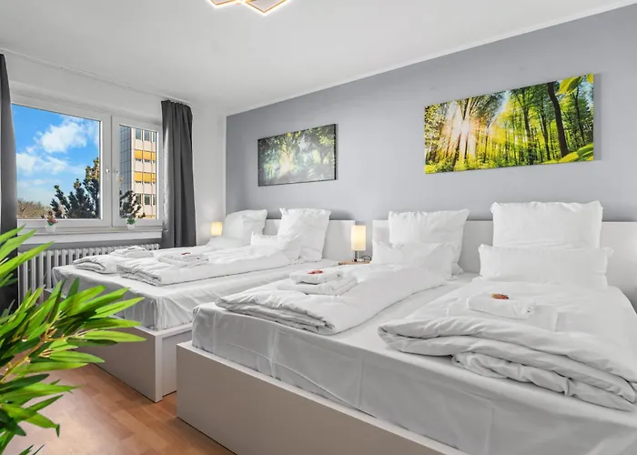 Apartman Premium - 12 People - Fully Equipped - 2 Min Station *