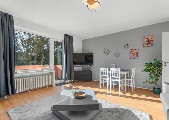 Premium - 12 People - Fully Equipped - 2 Min Station Apartman